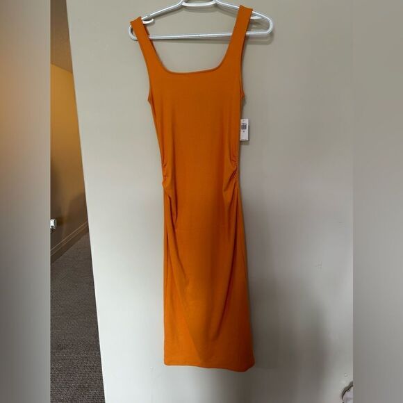 NWT Old Navy Maternity Dress - Picture 1 of 7